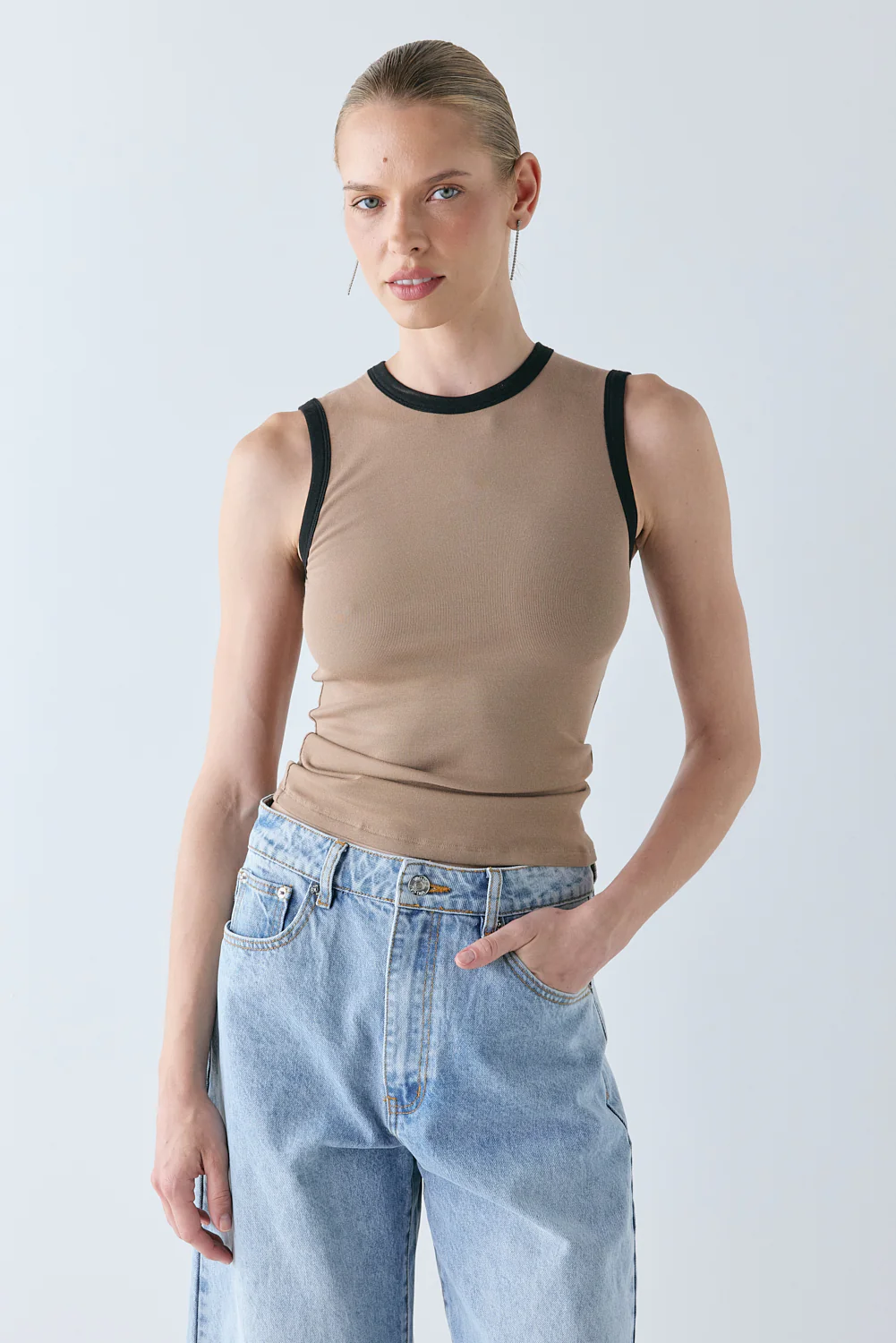 Sleeveless Tops